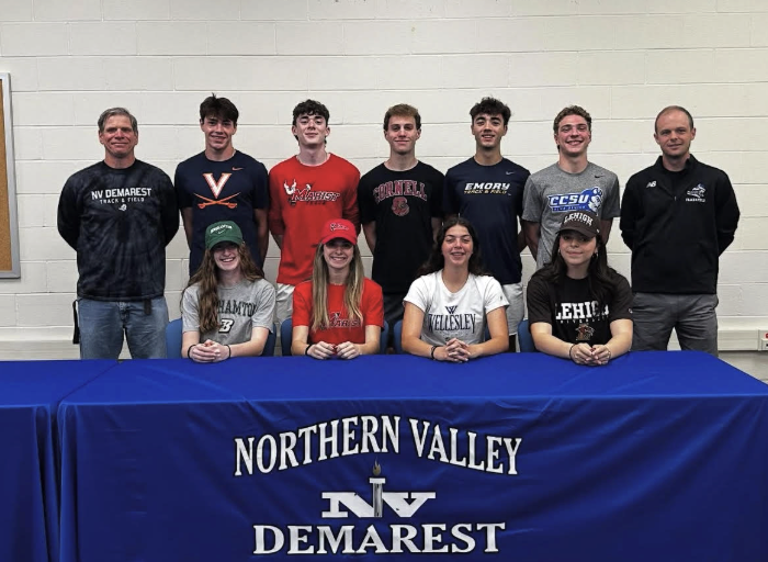 2025 Track and Field Commits
Photo Courtesy: Olivia Rothstein
