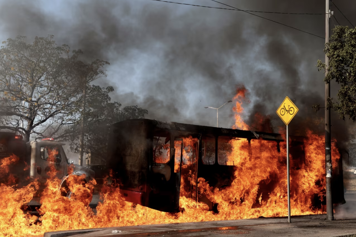Bus set on fire by crime groups/cartels in Jalisco, Mexico.